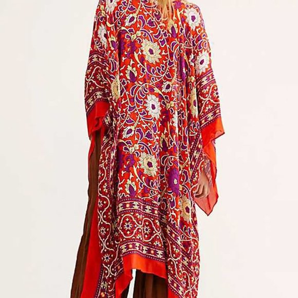 Free People Tops - NEW! Free People Magic Dance Border Print Kimono